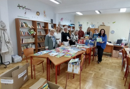 1 IWK osijek donacija knjiga Ivan Stark 2