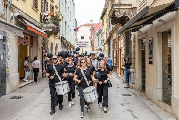 IWK Puca dan obiljezavanja nasilja nad zenama 2